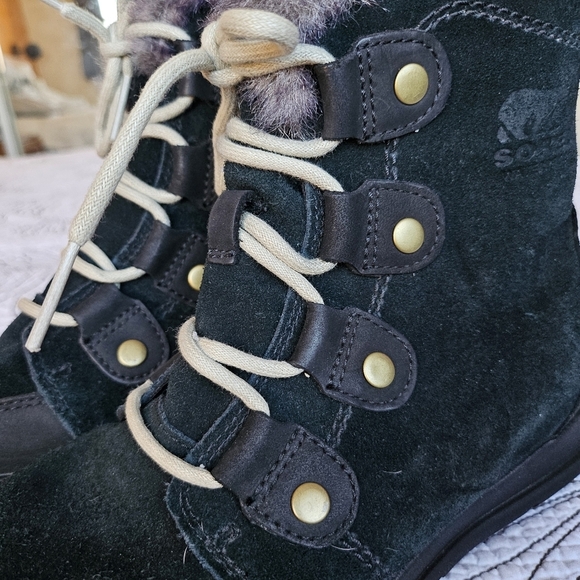 VGUC Sorel Explorer Joan Winter Boots Black Suede Faux Fur Waterproof Women 6 - Picture 10 of 16
